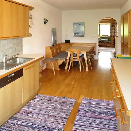 Haus Ragusa 390w